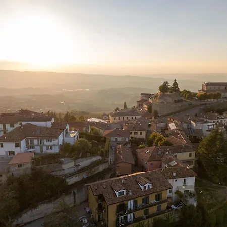 Capo Dalba - Cascina Con Vista Panoramica *